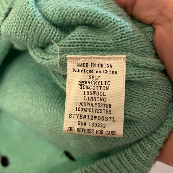 Polka Dot Mint Green Sweater - Picture 4 of 5